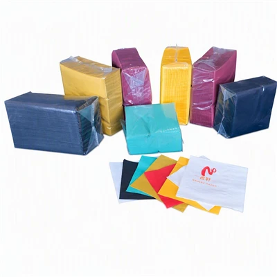 Servilletas de cóctel de papel blanco